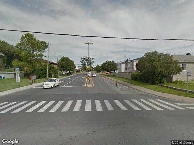 Google Street View Sainte-Catherine (Quebec) - Google Maps